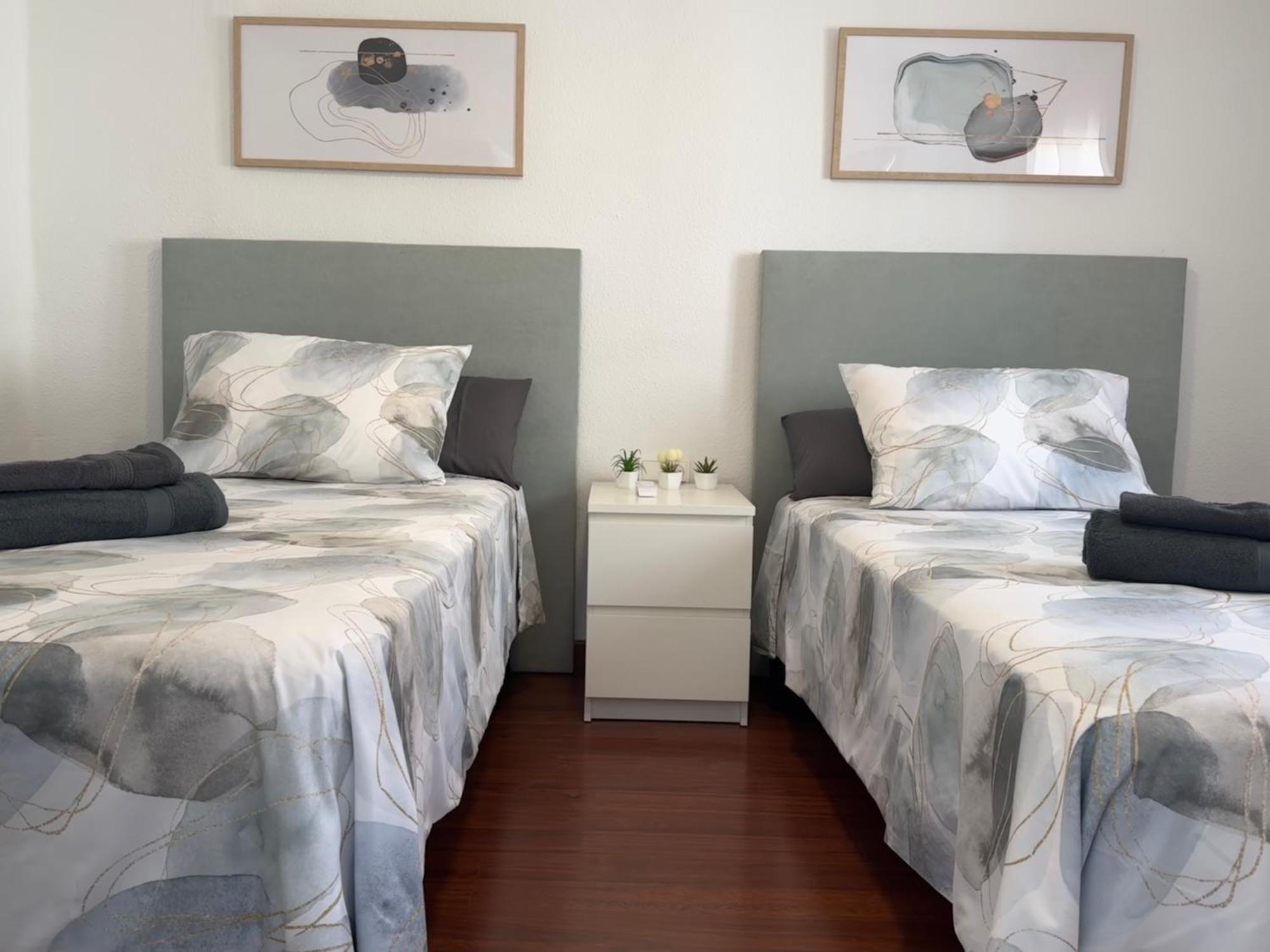 Apartamento Alarcon En Zona Av Espana - Hospital Albacete Bagian luar foto
