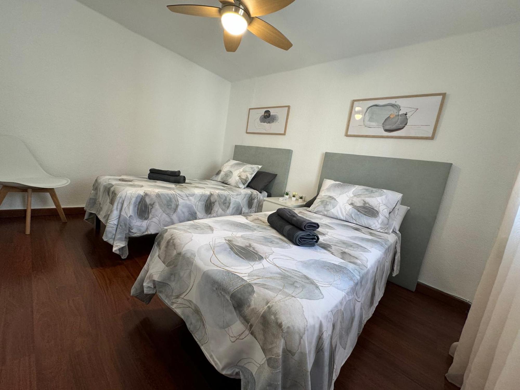 Apartamento Alarcon En Zona Av Espana - Hospital Albacete Bagian luar foto